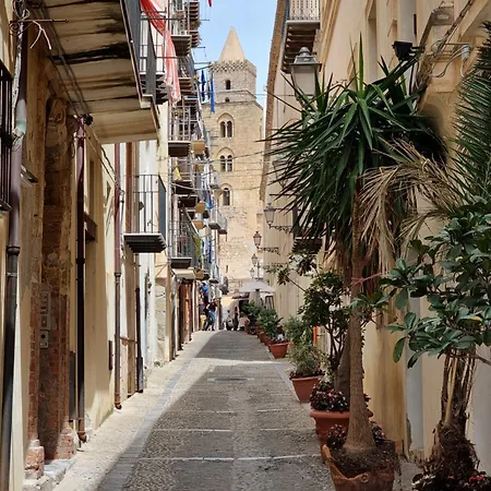 Bordonaro Baron's - Del Barone Appartement Cefalù