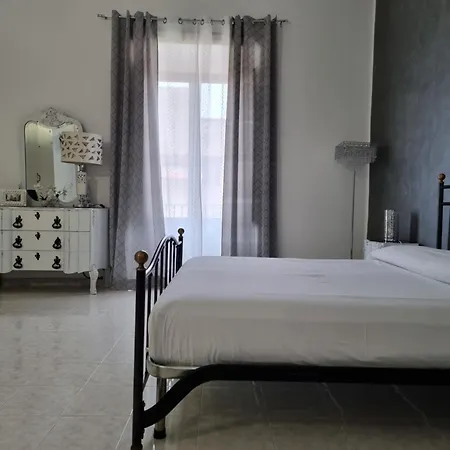 Bordonaro Baron's - Del Barone Appartement Cefalù